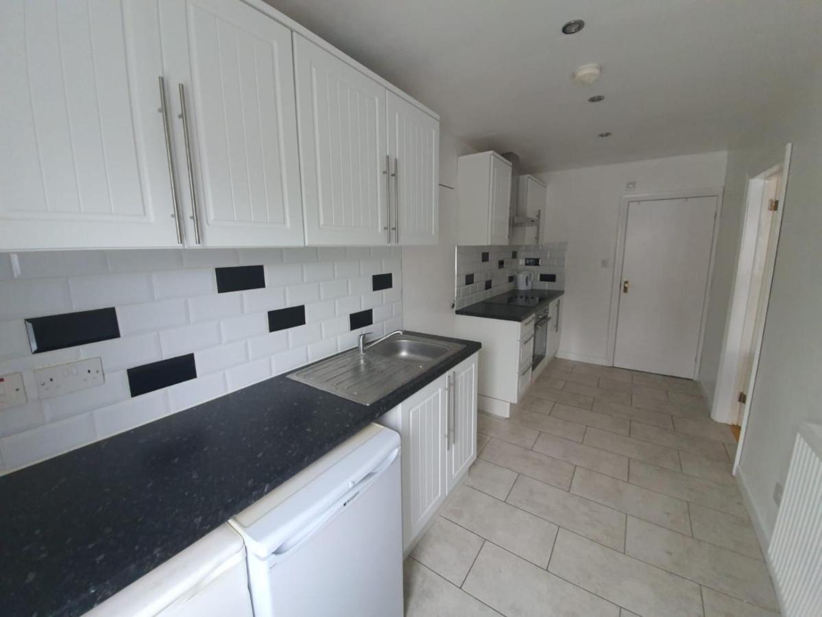 Chantilly Ickenham